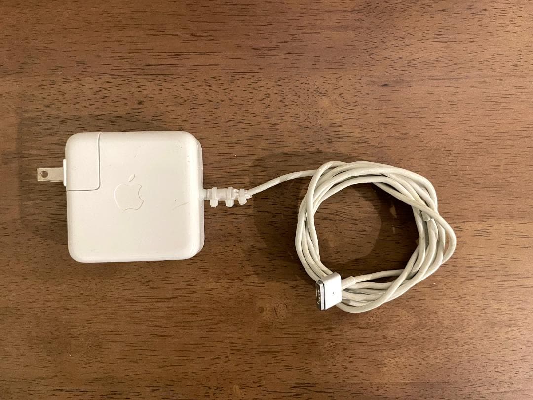 MacBook Air 11\"　2013　i7　8GB　500GB　まずまず美品