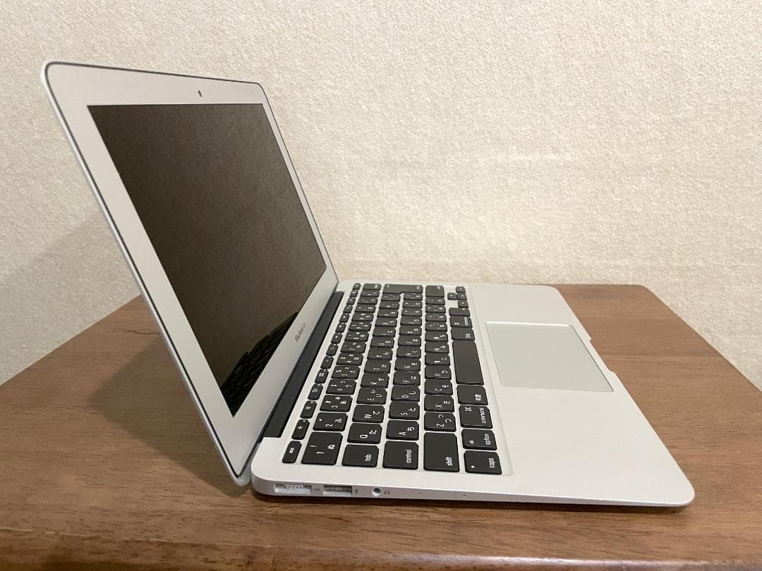 MacBook Air 11\"　2013　i7　8GB　500GB　まずまず美品
