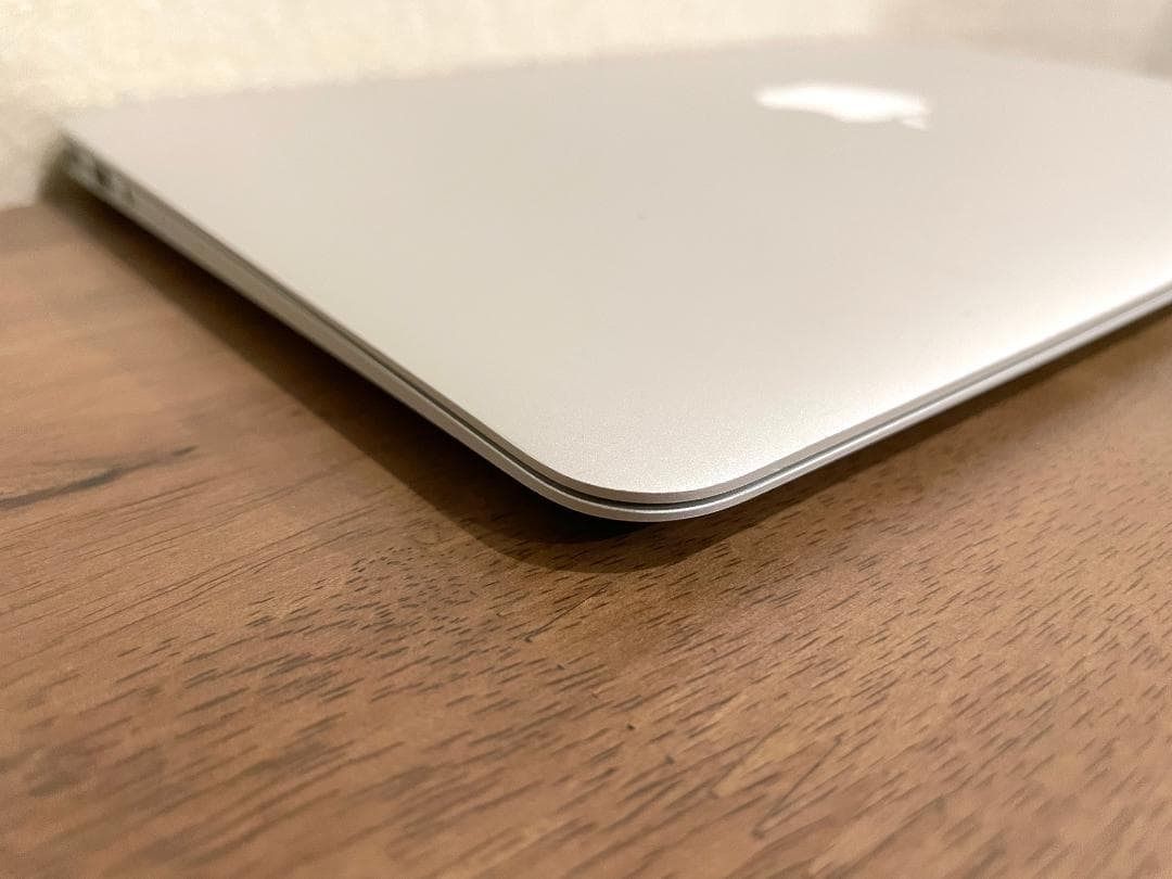 MacBook Air 11\"　2013　i7　8GB　500GB　まずまず美品