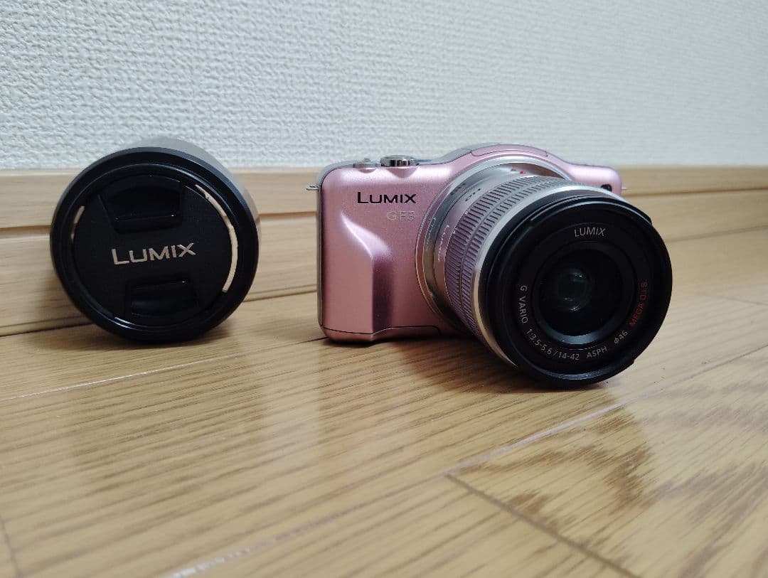 【極美品】Panasonic Lumix DMC-GF3 ピンク ミラーレス一眼