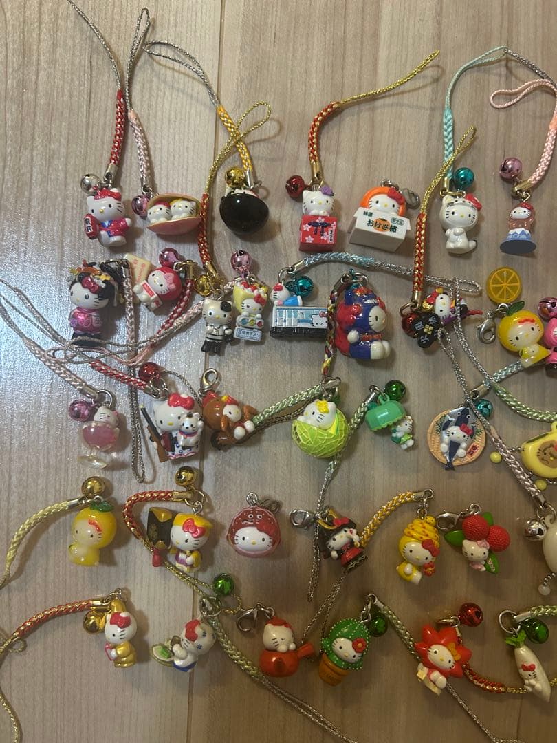 ご当地キティ　まとめ売り　タグなし　袋なし