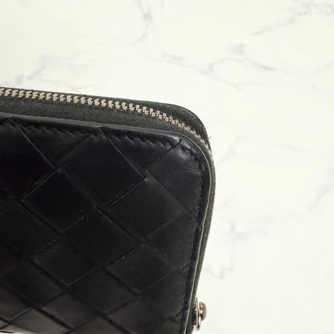 極美品　BOTTEGA VENETA マキシイントレチャート 長財布 黒 × 緑