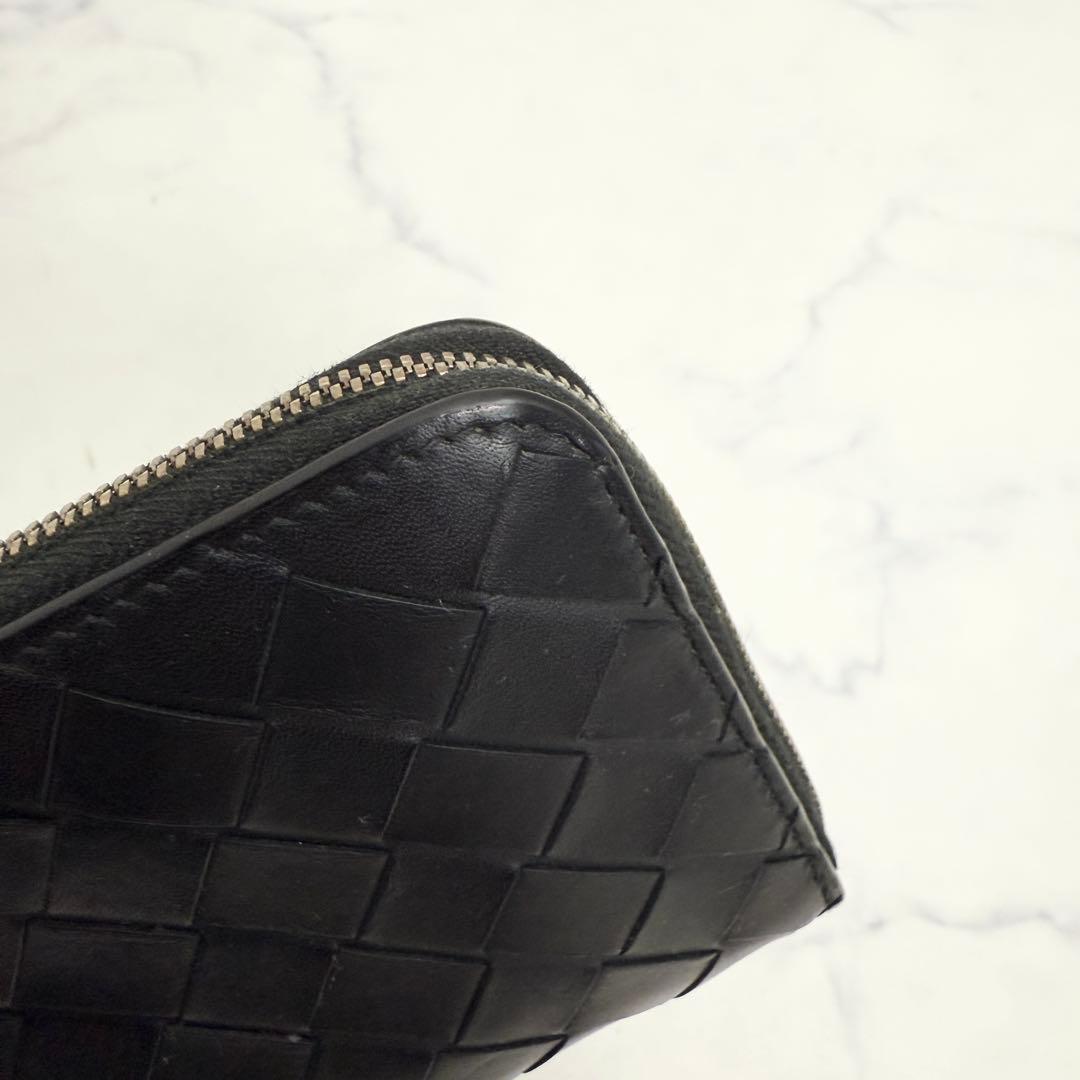 極美品　BOTTEGA VENETA マキシイントレチャート 長財布 黒 × 緑