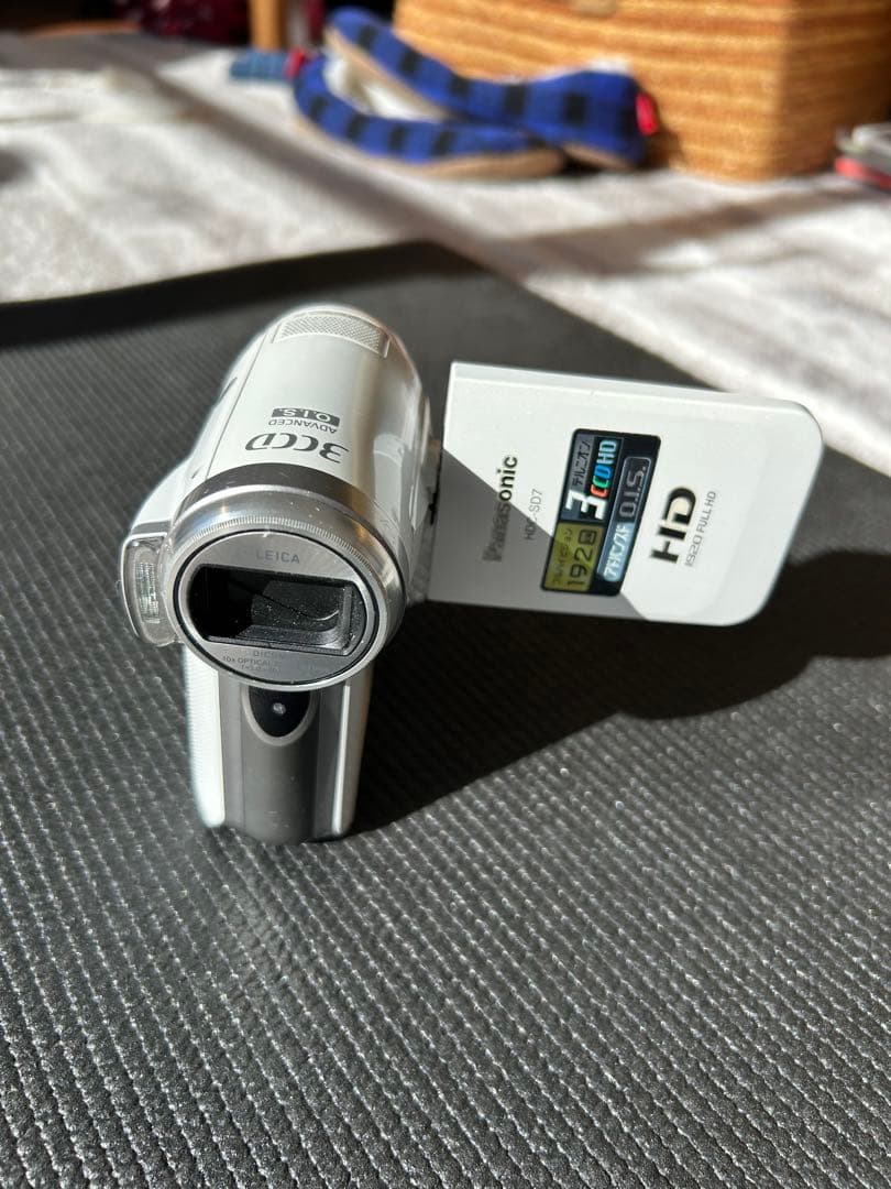 Panasonic パナソニックビデオカメラ HDC-SD7-W&三脚セット美品