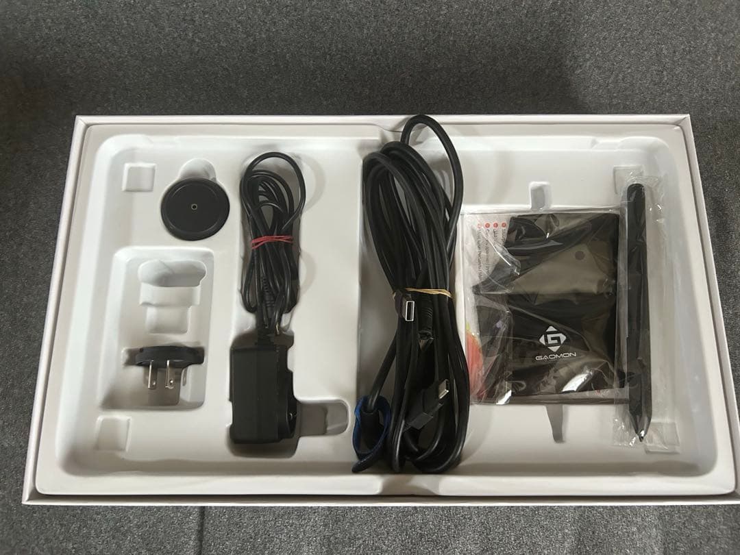 GAOMON PD1161 液晶タブレット 液タブ 本体