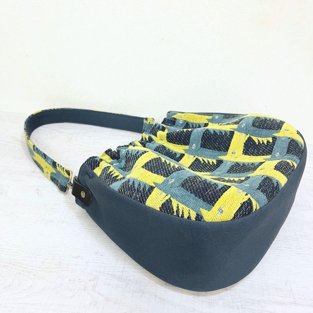 ミナペルホネン　ハンドメイド　thoroughbred