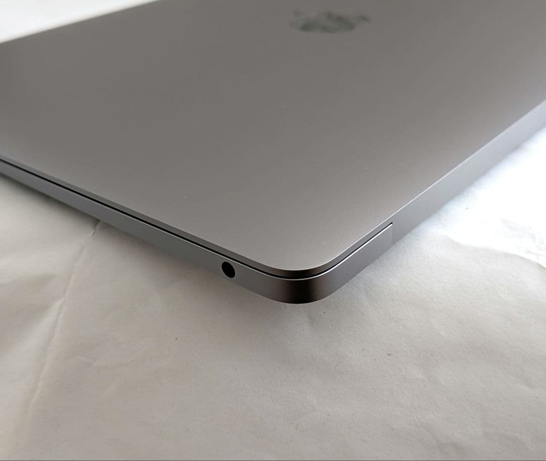 Apple MacBook Air M1スペースグレイ 本体