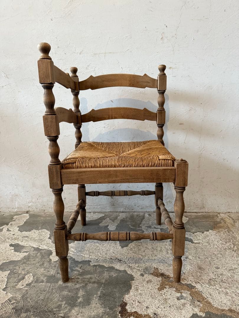 ビンテージ 藁 コーナーチェア 剥離