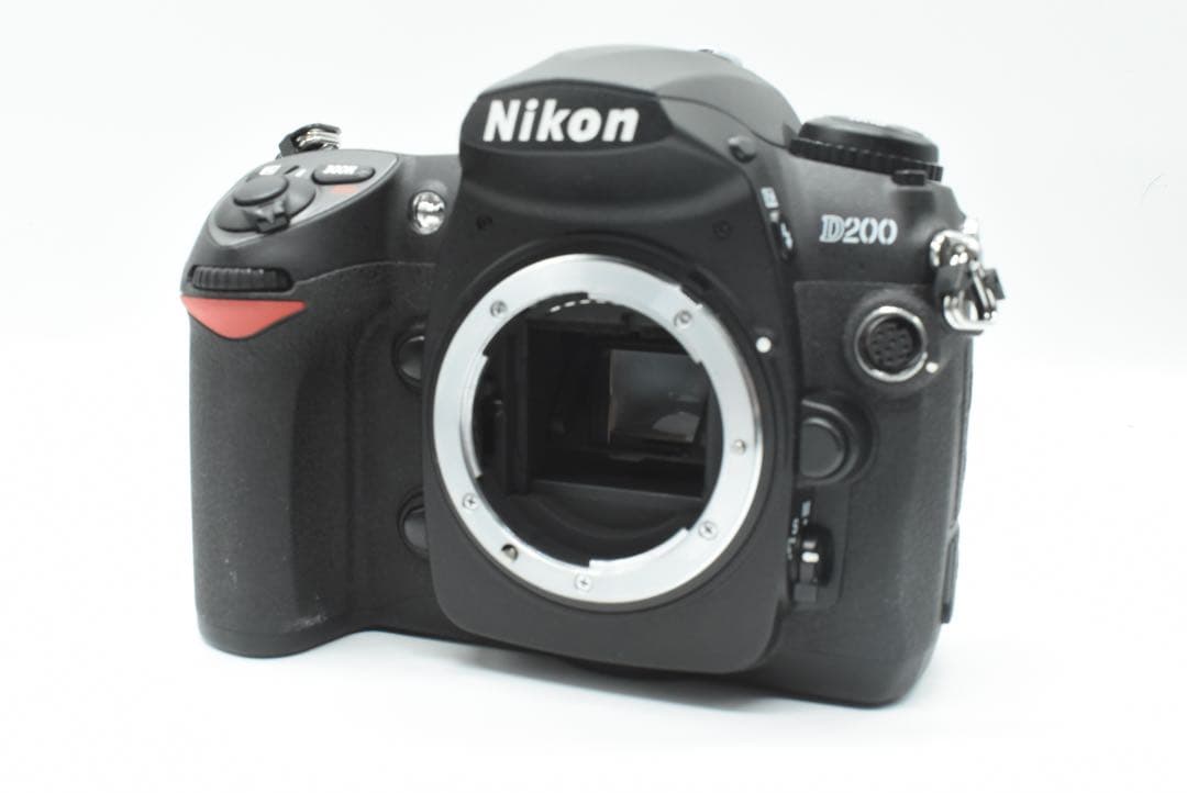 ▪️ほぼ新品▪️ニコン Nikon D200 ボディ《S数1310回》