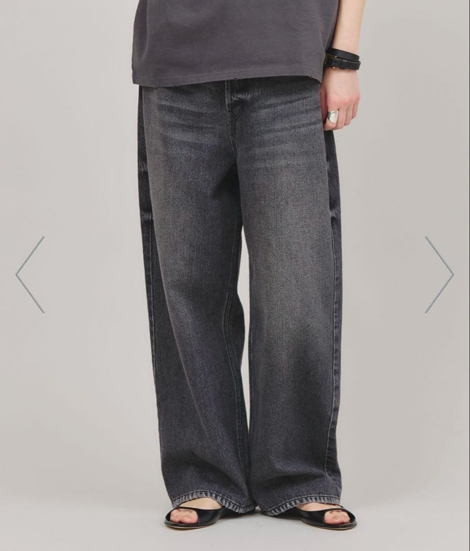 ⭐︎カレンソロジー⭐︎ワイドルーズデニム 36黒