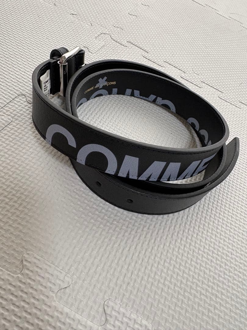 コムデギャルソン　HUGE LOGO BELT ロゴ　レザーベルト