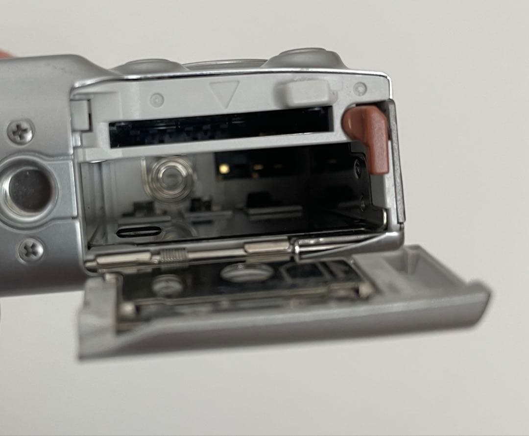 Canon IXY Digital 600 コンパクトデジカメ