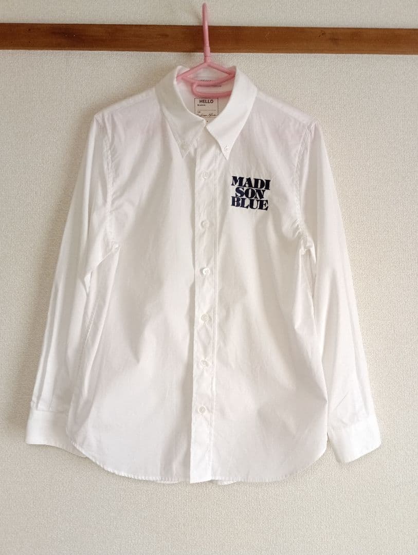 Yumi　マディソンブルー　B.D. シャツTYPEWRITER