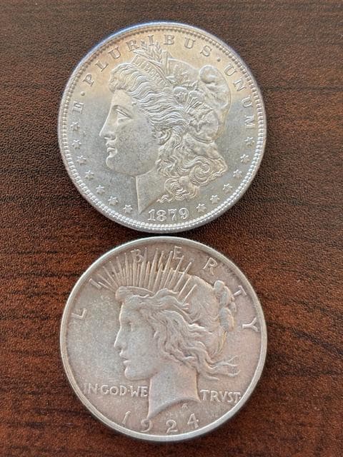 アメリカドル　モルガンダラー銀貨1879S＆ピース銀貨1924Pセット