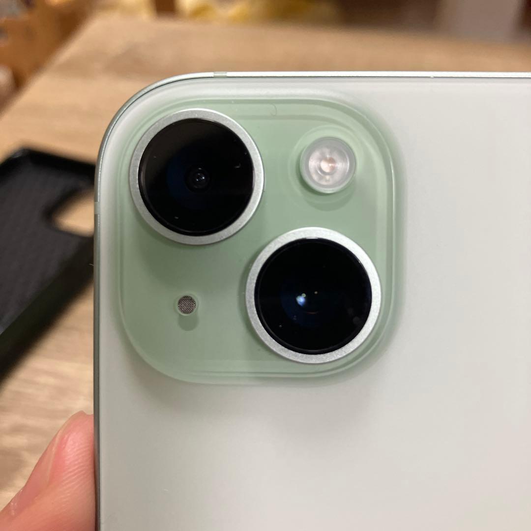 iPhone 15 グリーン 128GB Simフリー