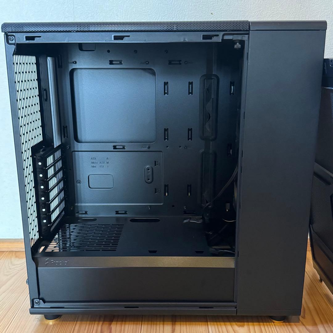 PCケース(自作PC用) Fractal Design North Charcoal Black