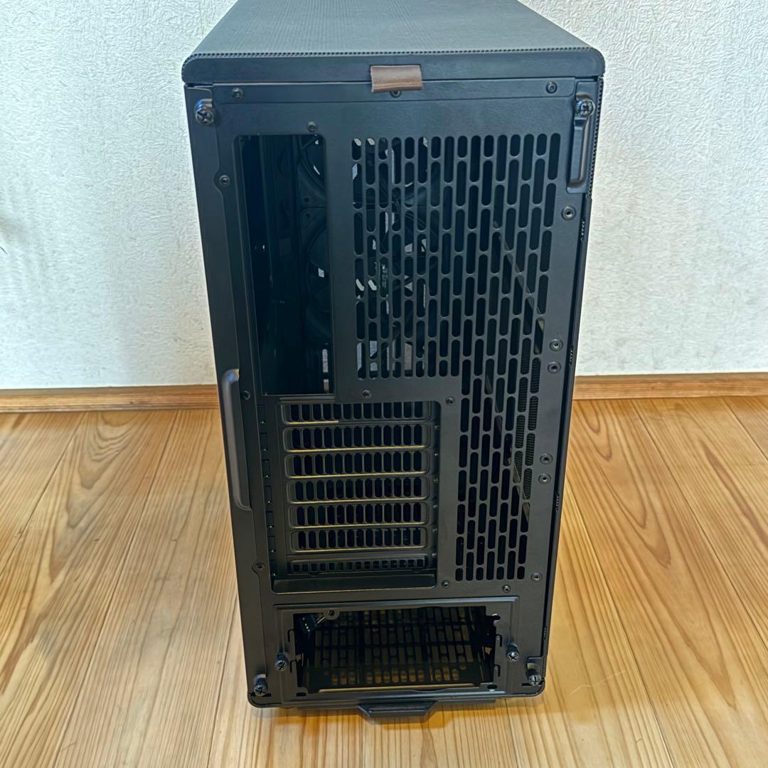 PCケース(自作PC用) Fractal Design North Charcoal Black