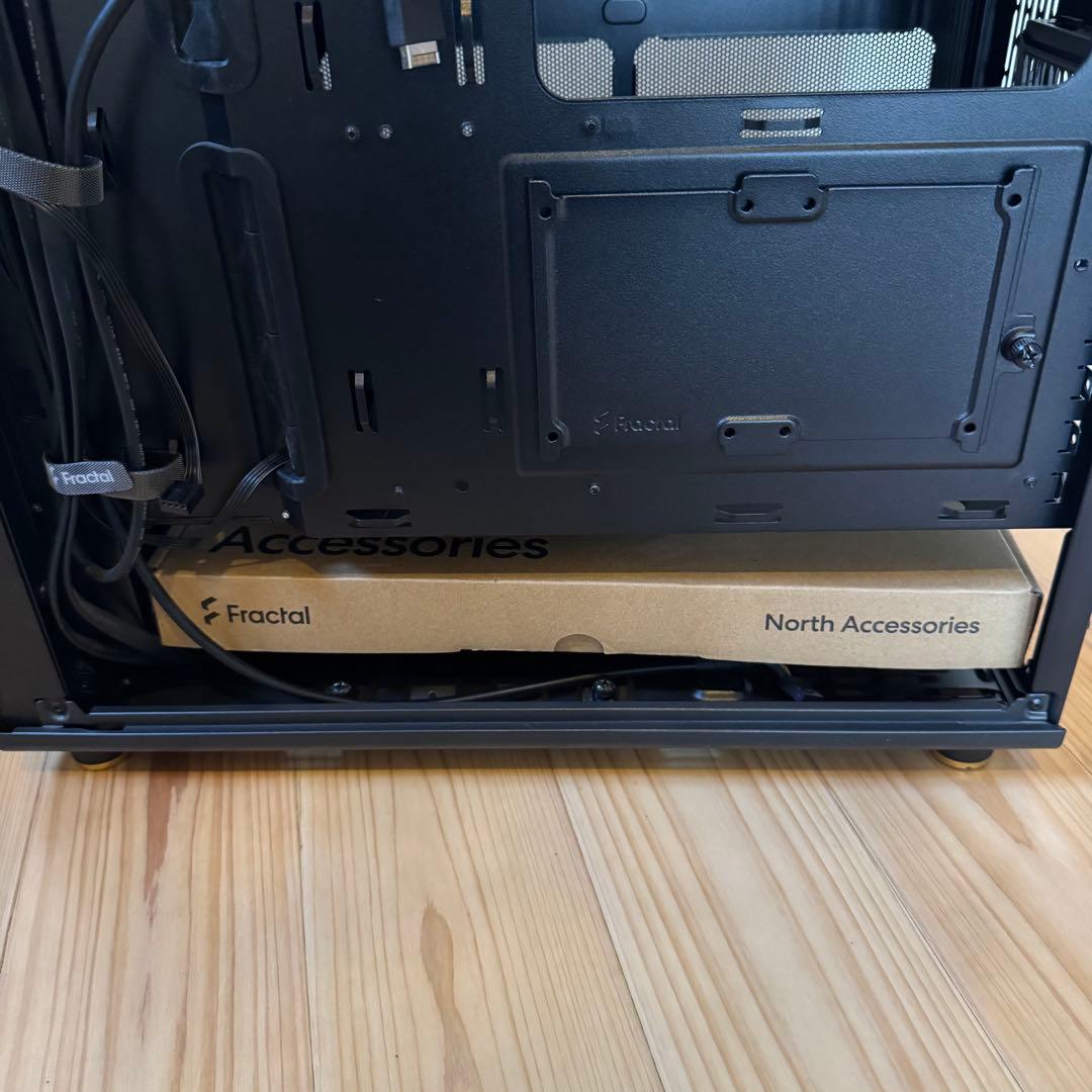PCケース(自作PC用) Fractal Design North Charcoal Black