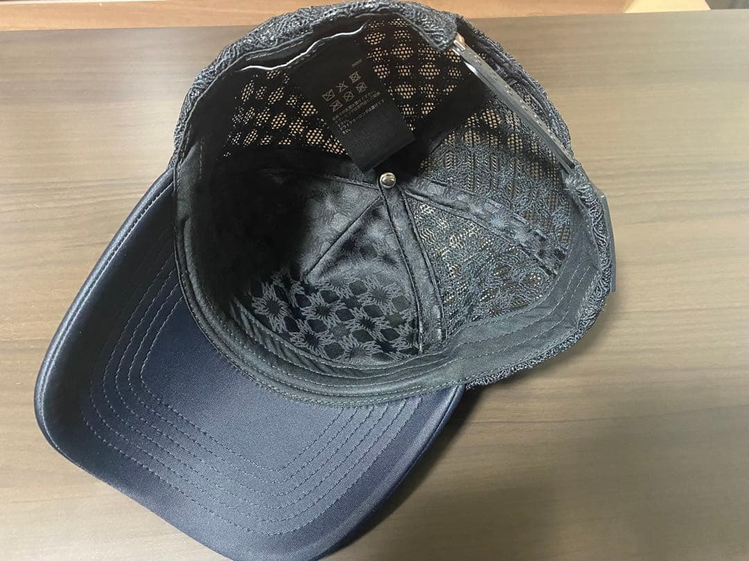 amiri アミリ トラッカーキャップ メッシュキャップ 白黒