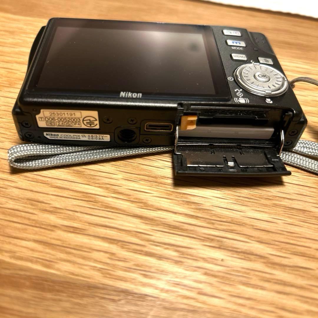 Nikon COOLPIX S7c コンパクトデジタルカメラ