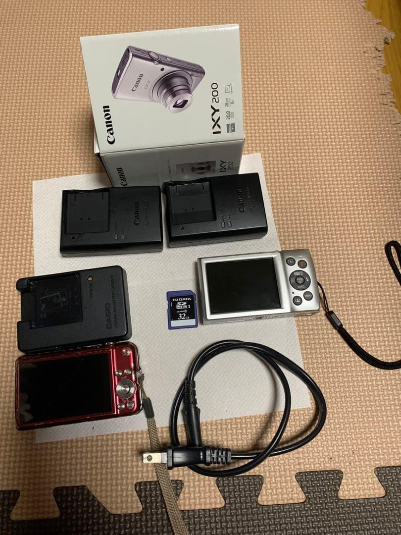 Canon IXY200 とCasio Exilim EX-S10 まとめ売り