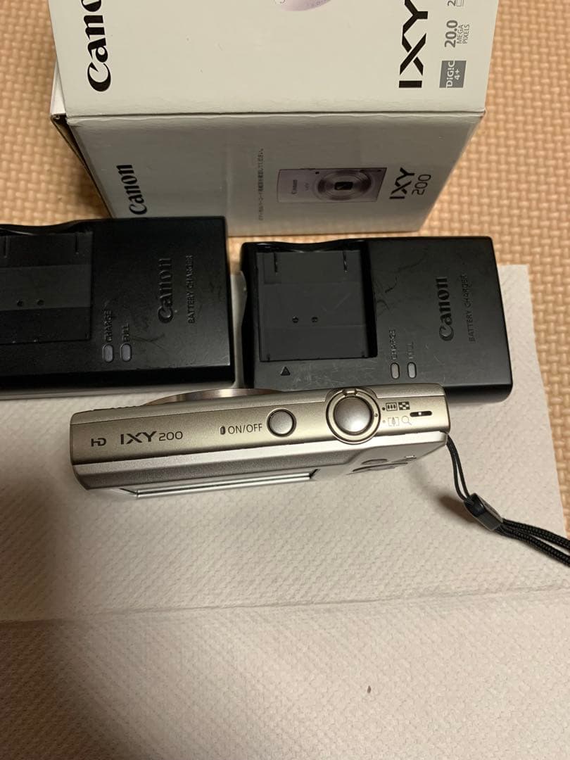Canon IXY200 とCasio Exilim EX-S10 まとめ売り