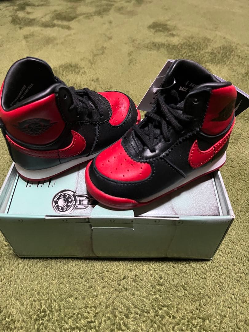 ナイキ ベビー ジョーダン 1 ハイ '85 \"ブレッド