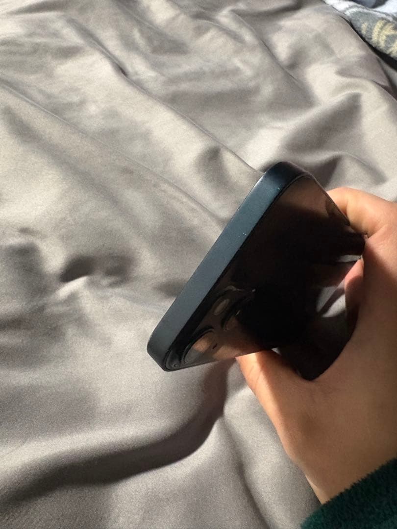 Apple iPhone 13 ブラック 128GB 本体