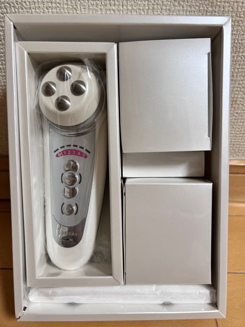 Cell Cure 4T Plus 美顔器