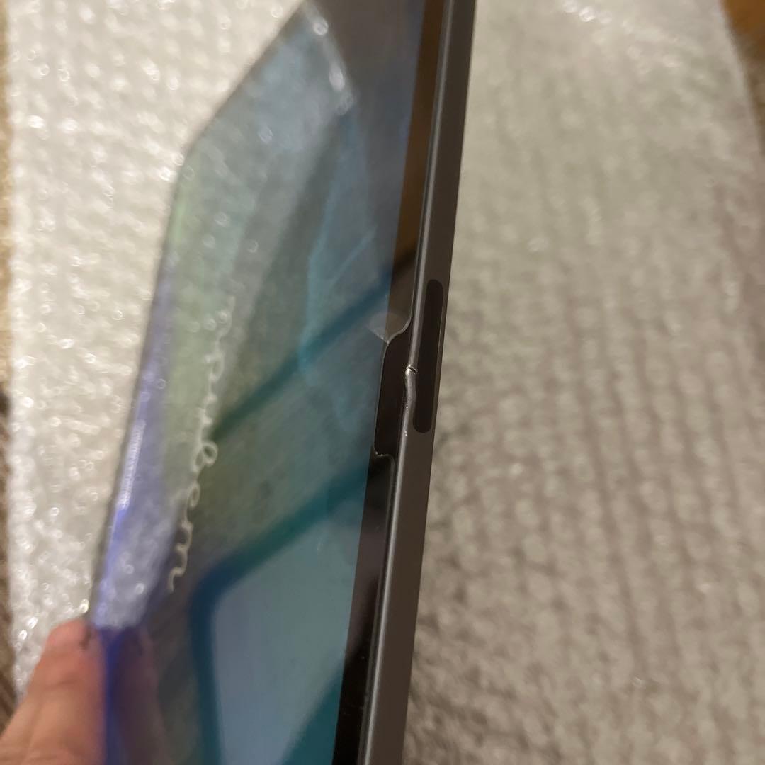 Apple iPad Pro 11インチ　水没　ジャンク　スペースグレー 本体