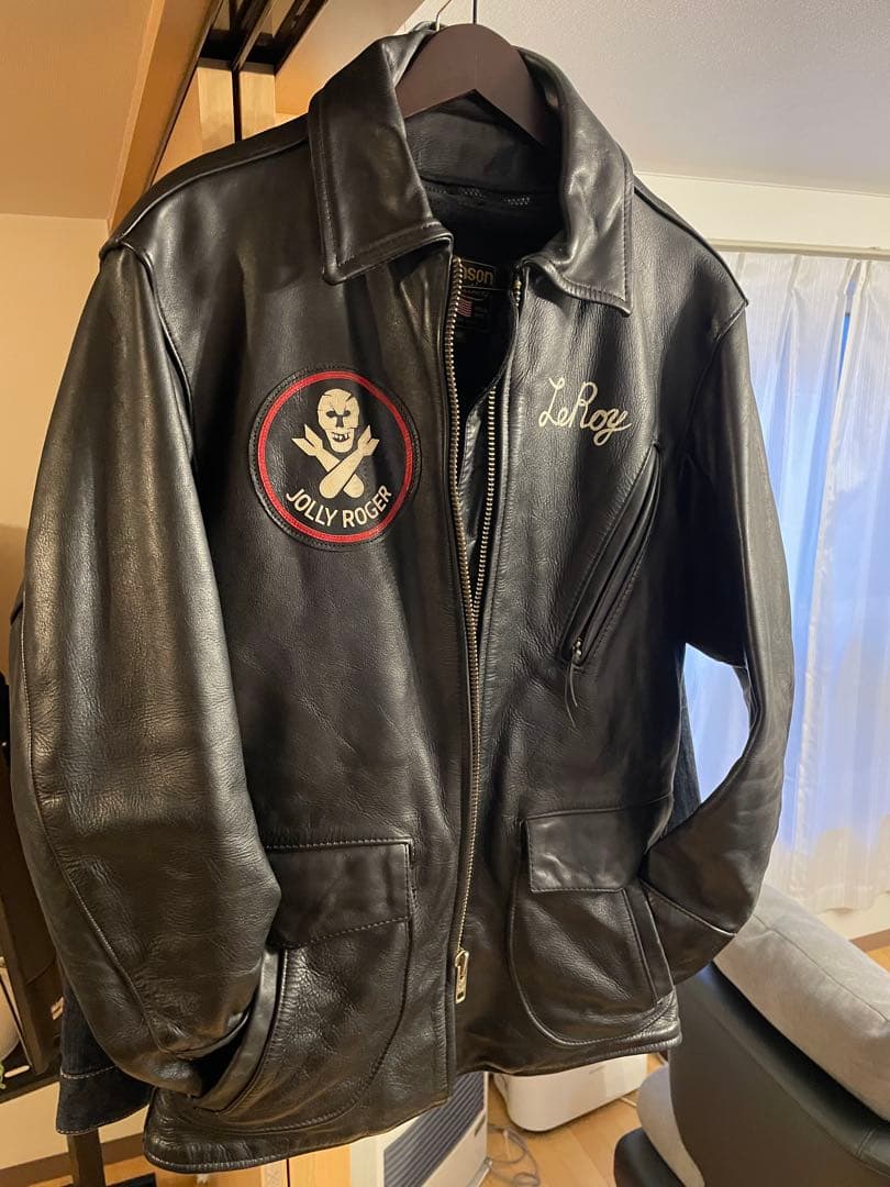 カッコ良すぎる革ジャン