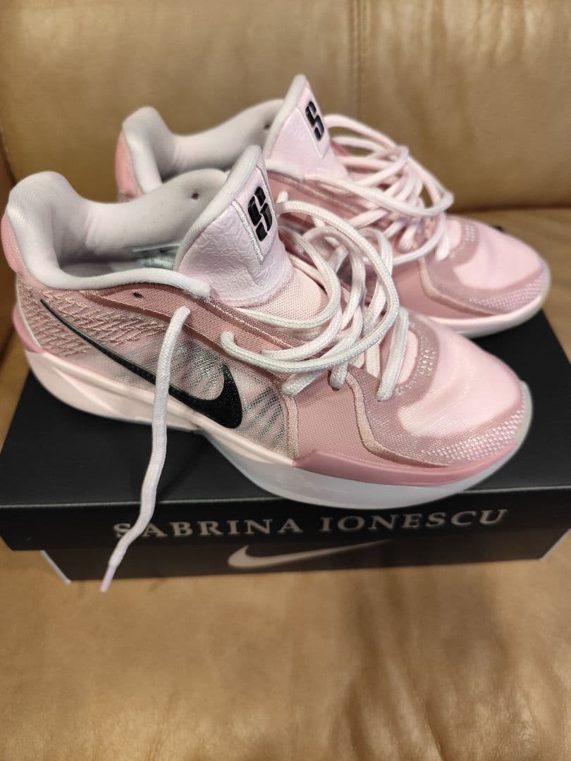 Nike Sabrina Ionescu バッシュ 22.5