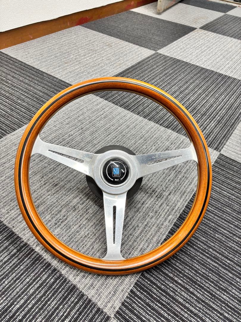 NARDI クラシック ウッドステアリング シルバーポリッシュスポーク