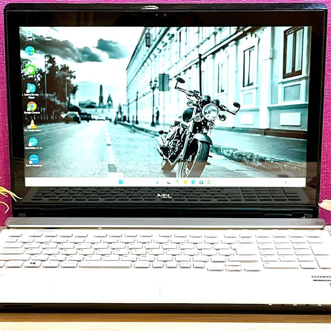 Corei7✨8GB✨タッチパネル✨すぐ使えるノートパソコン✨ブルーレイ✨訳あり