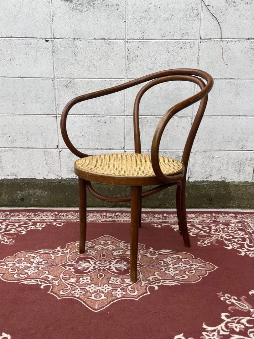 ビンテージ古家具◾️ZMG Radomsko社 ベントウッドアームチェア 曲木椅子