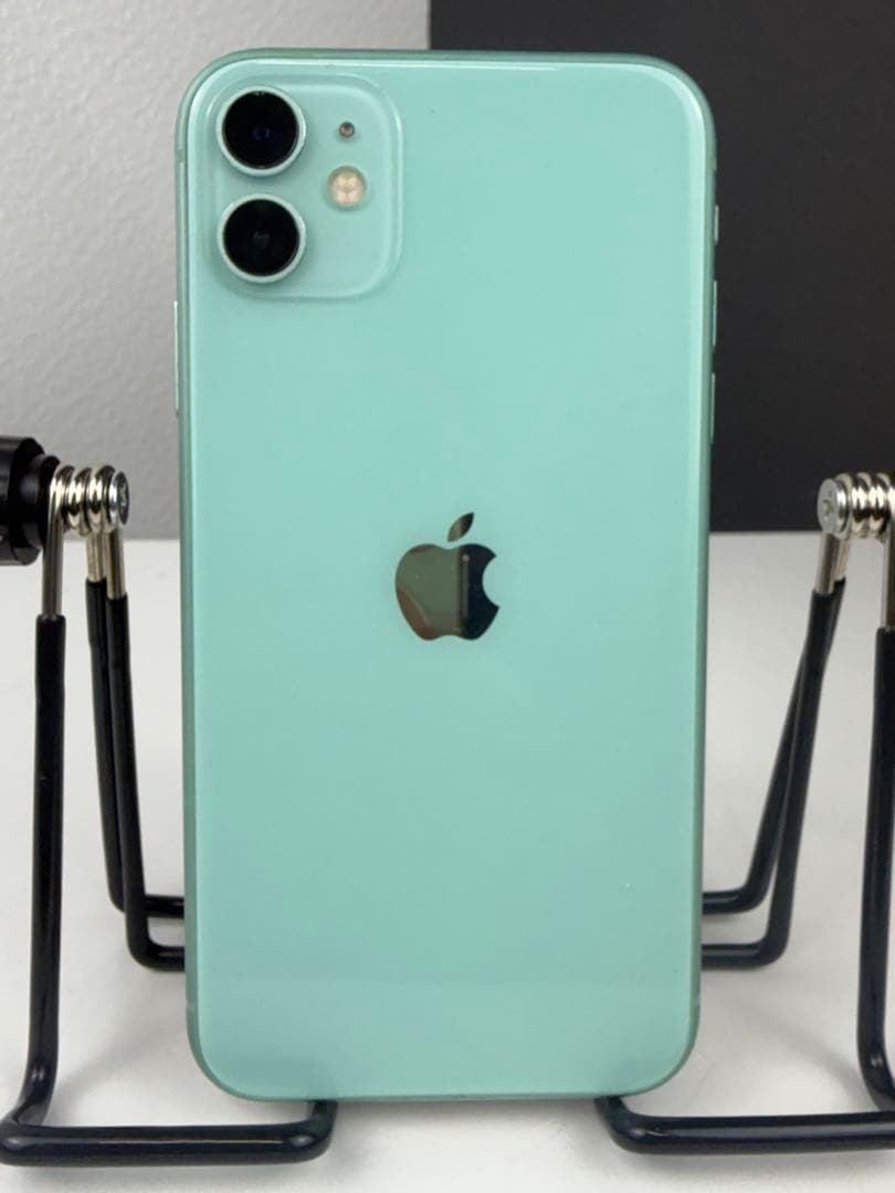 iPhone 11 A2221 128GB スマホ