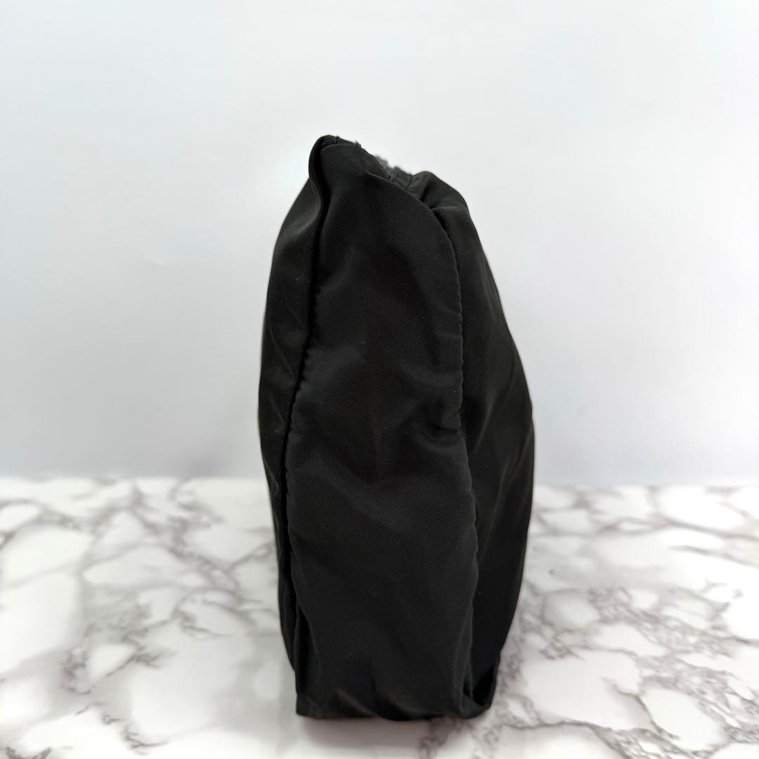 PRADA プラダ ポーチ ボディーバック ナイロン カーキ 三角プレート