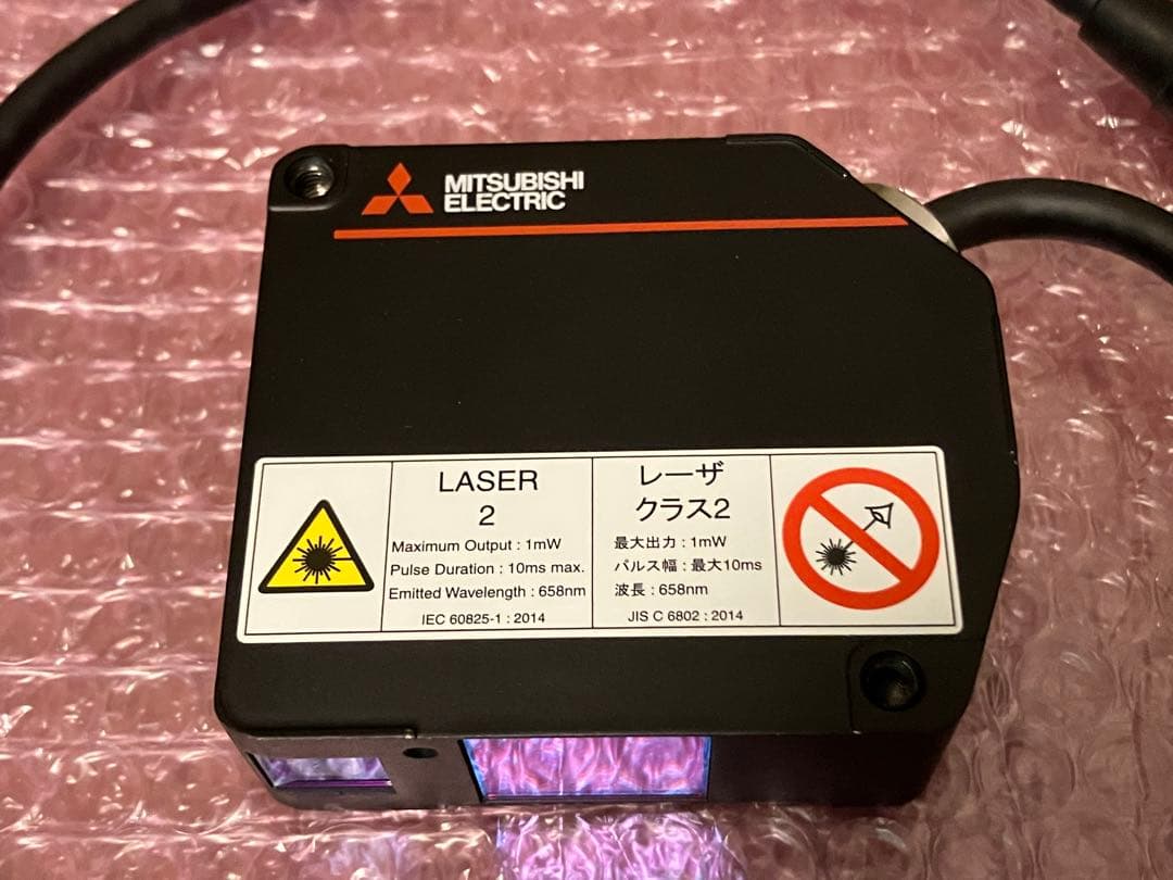 三菱電機　レーザ変位センサコントローラユニット　2セット4入力分