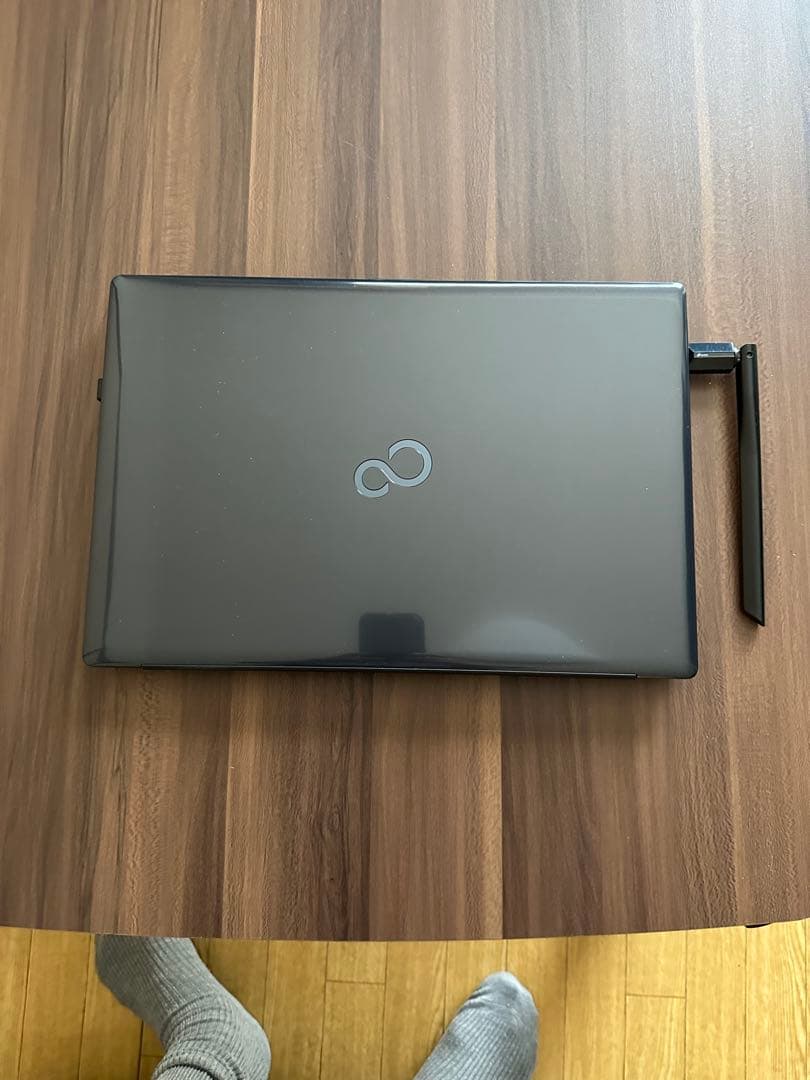 LIFEBOOK FMVW3AB11 ノートPC 本体