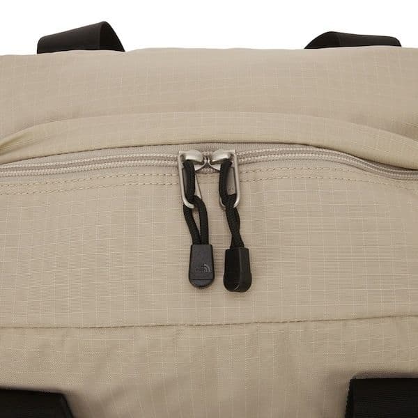 新品■ノースフェイス　ボストンバッグ　ショルダーバッグ　ダッフル旅行バッグ