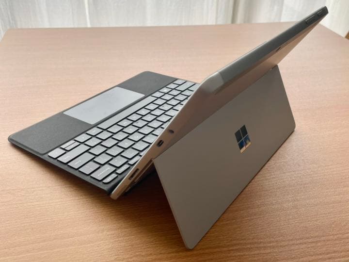 Surface Go 3 キーボード付き