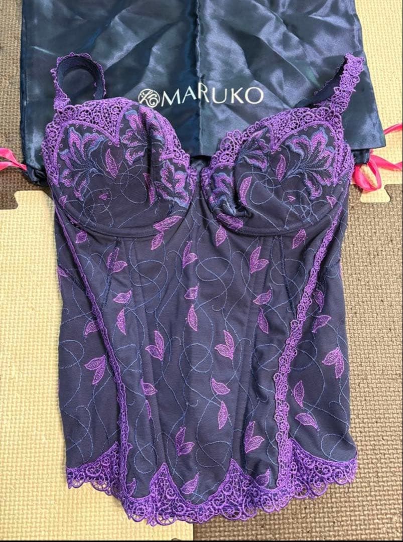 補正下着MARUKO モンマリエ ロングブラ