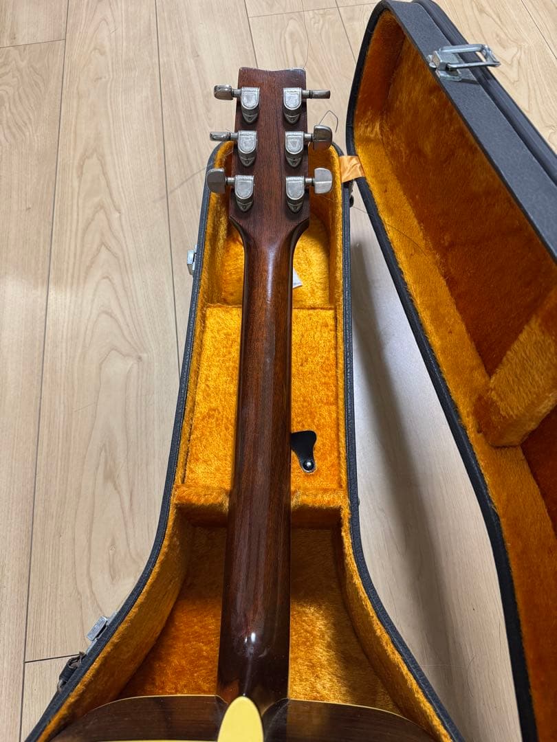 希少 YAMAHA ビンテージ アコースティックギター FG-300J 黒ラベル