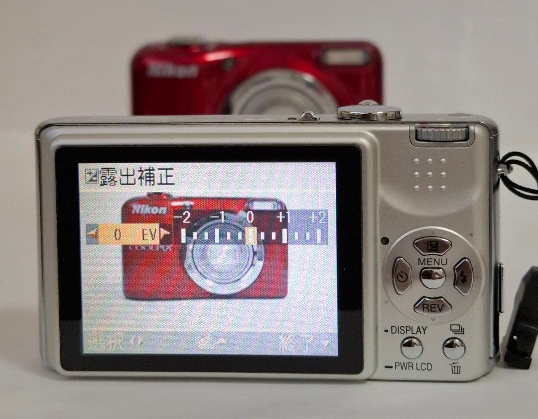 [美品]パナソニック LUMIX DMC-FX7 デジタルカメラ