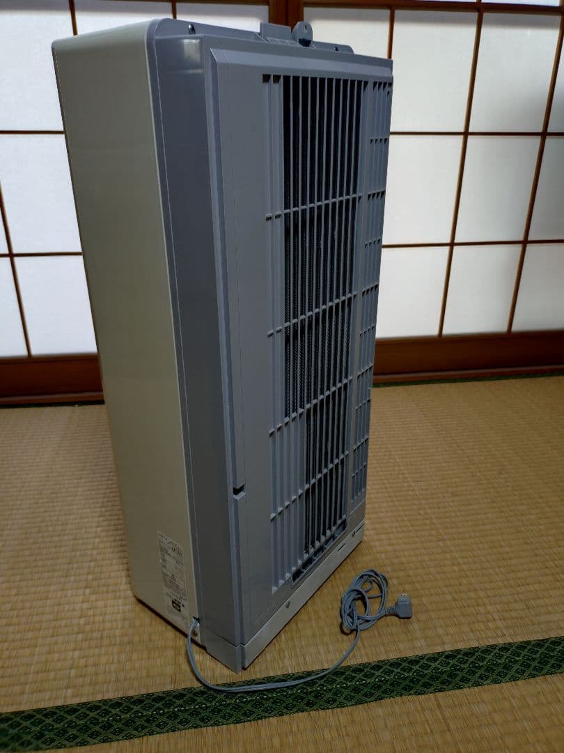 CORONA　窓用エアコン　CW-1620