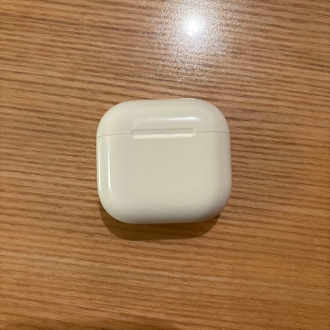 Apple AirPods 4 ANC 右耳のみ ケース 正規品