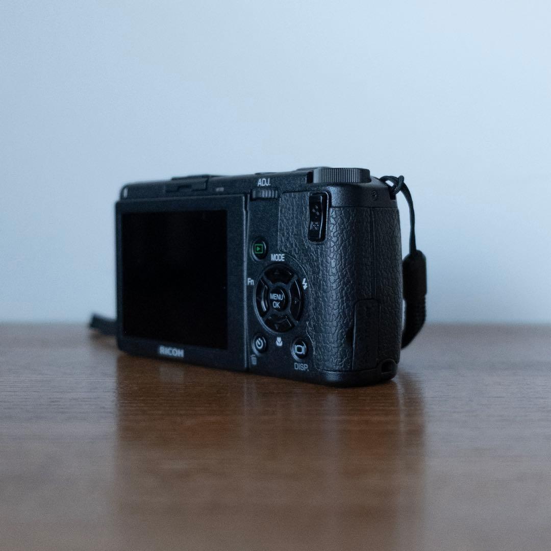 RICOH GR DIGITAL Ⅱ 美品です‼️SDカードおまけ付き