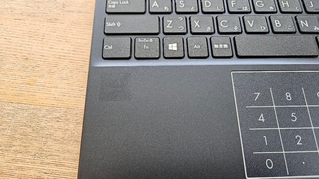 ASUS　E210MA　【中古】