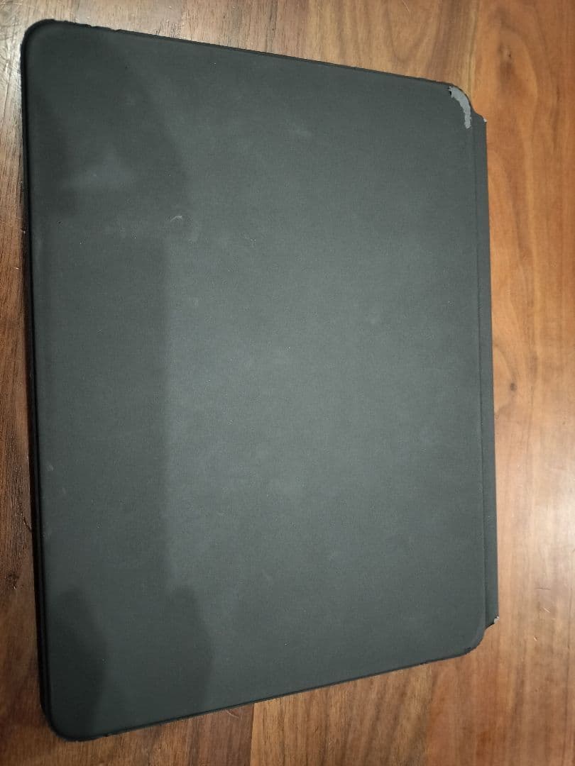 格安！Ipad Magic Keyboard　MXQT2J/A A2261