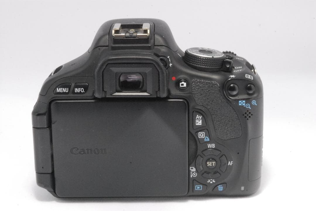 Canon kiss x5 付属品充実 高性能 お手頃価格 ハイクオリティ